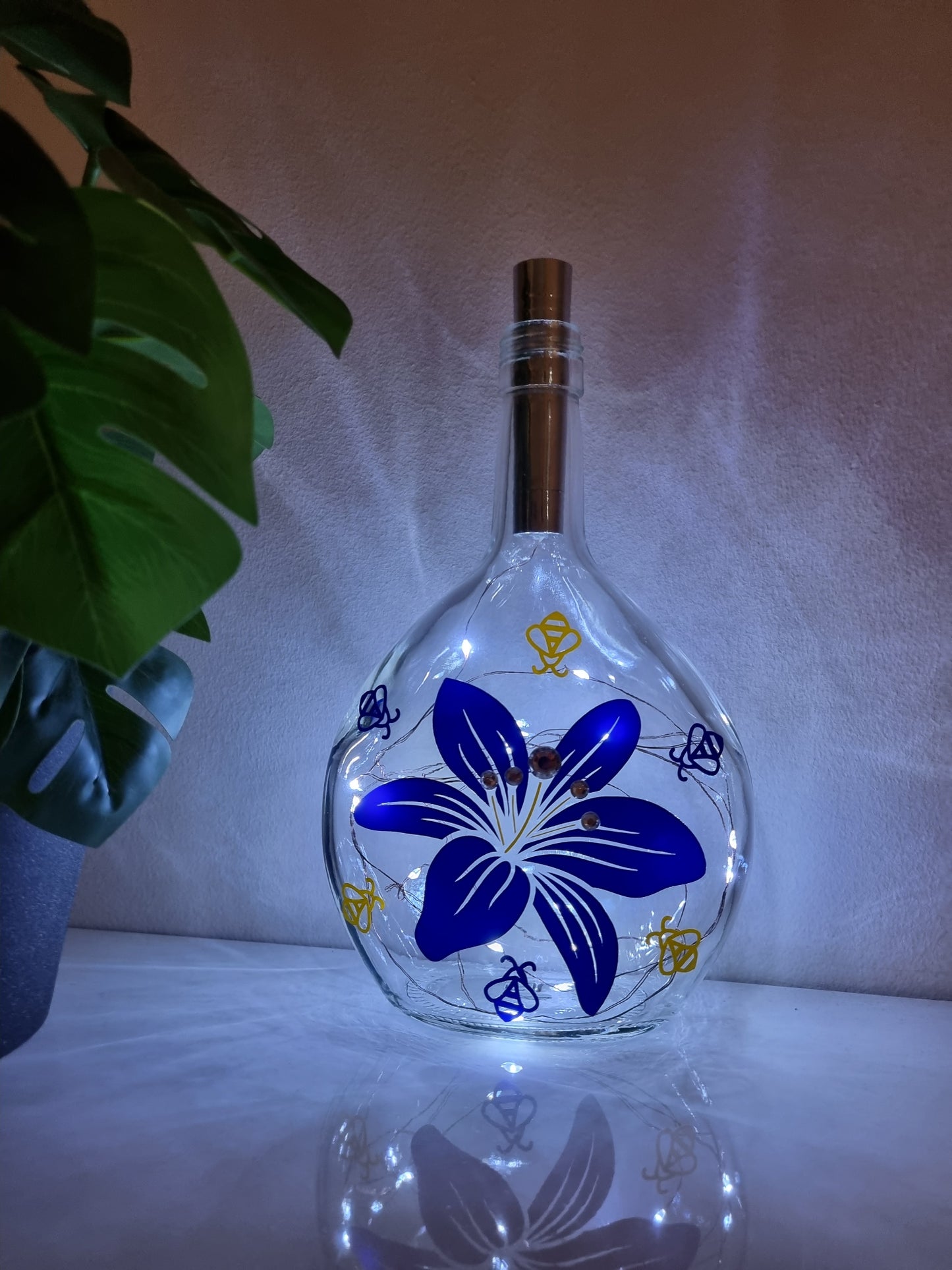 Lily Flower and Bees Glass Light Up Bottle / Night Lamp