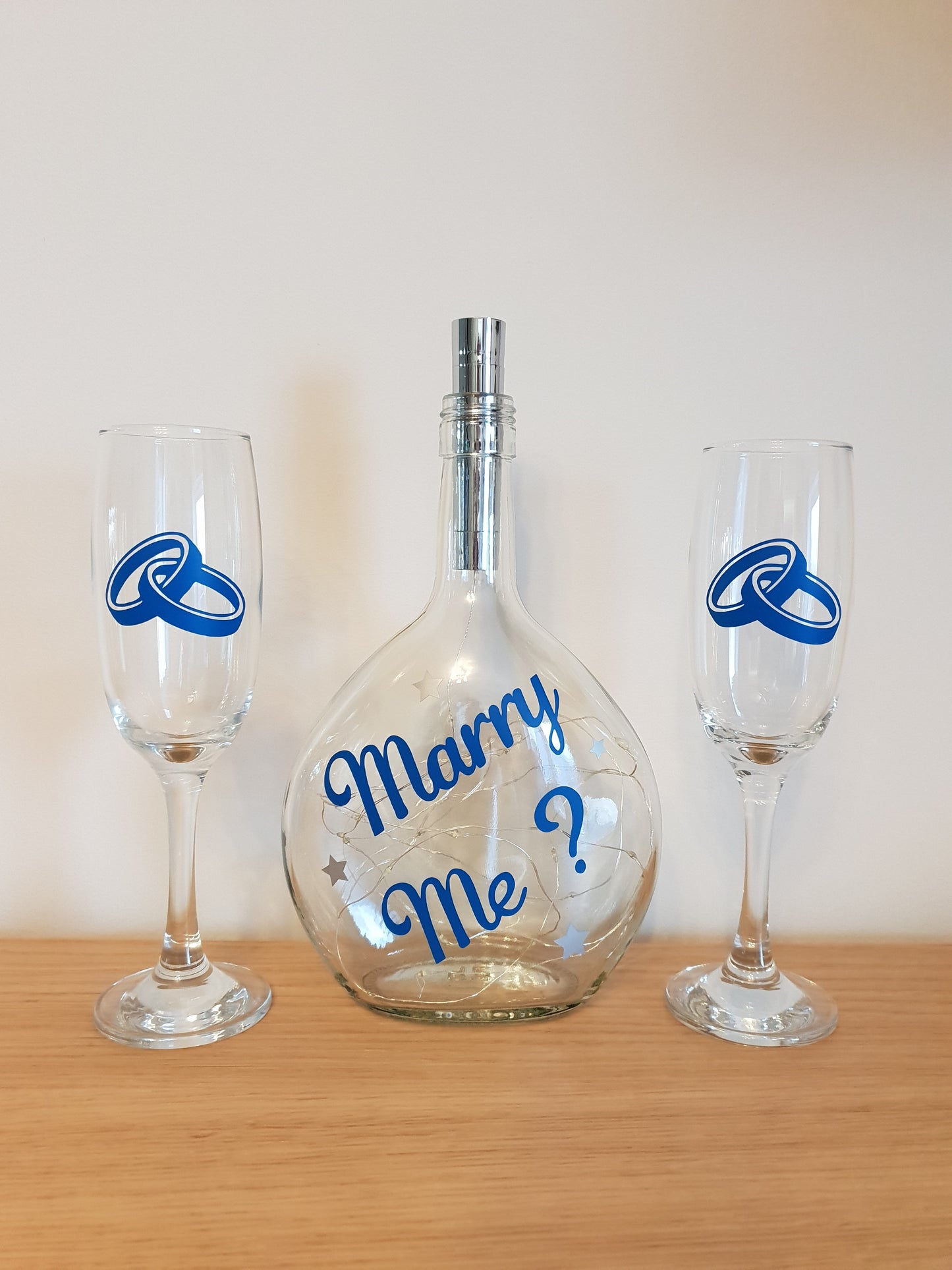 Marry Me ? Bottle Light and Champagne Glass Gift Set